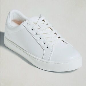 Banana Republic Women's leather White Sneakers Size 8.5 M NWOT